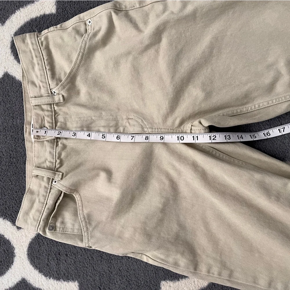 UNIQLO pale tan jeans in excellent condition 25” x 32” - Picture 8 of 10